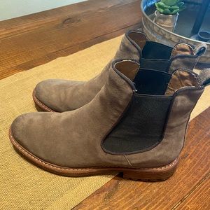 Sofft Leah Taupe Suede Waterproof Leather Ankle Boots Women’s Size 9 New